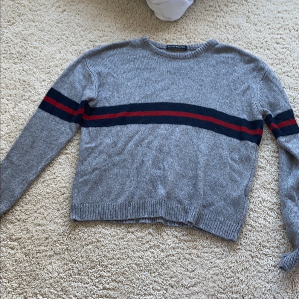 Brandy melville sweater